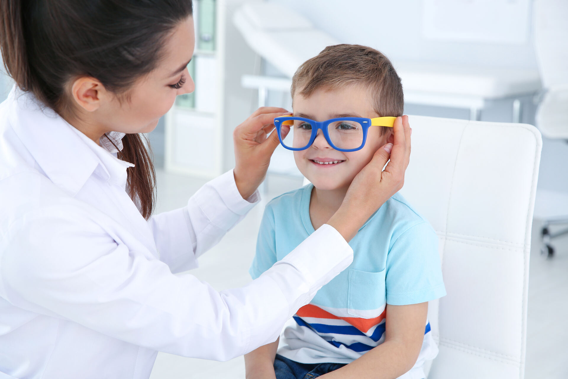 childrens optometry What to Expect During a Pediatric Eye Exam